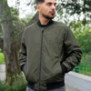 CASACA TASLAN RAMIREZ VERDE MILITAR